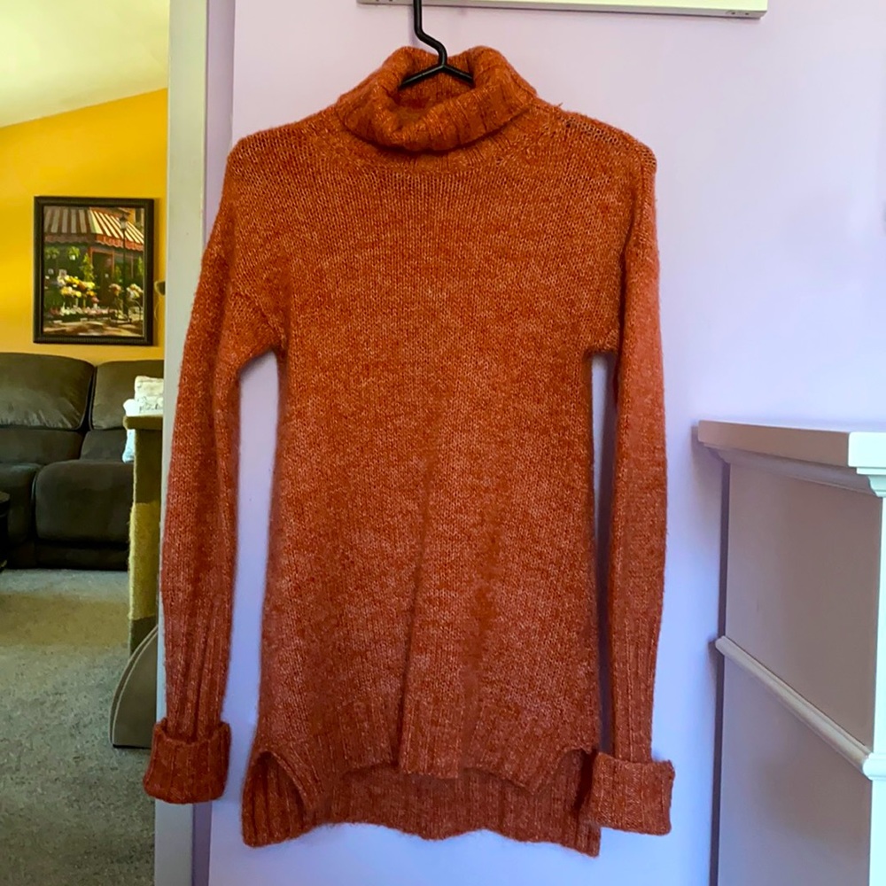 Turtleneck with open back